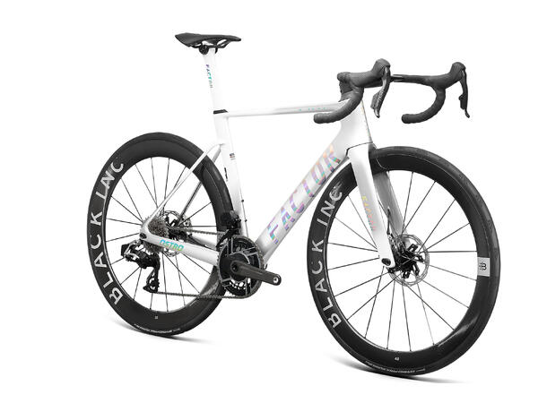 Factor Ostro VAM Ultegra Arctic Chrome str. 56 