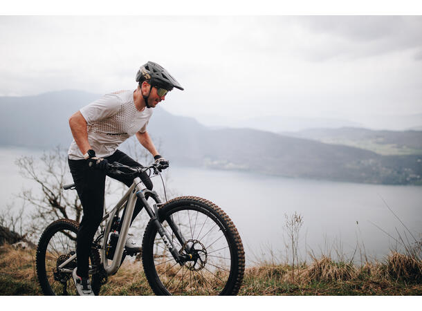 Mavic Crosstrail SL Carbon 29 bakhjul 12x148 Boost, 6-bolt, XD 